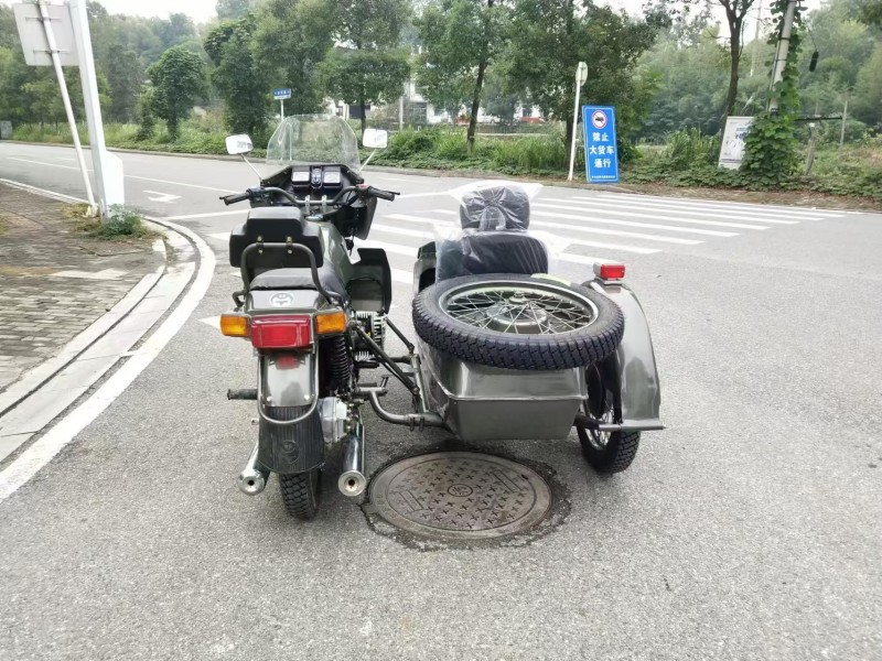 湘江款750邊三輪摩托車6